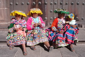 Local women in Cusco. Daily City tours in Cuzco Peru.