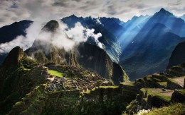 La experiencia única del Amanecer en Machu Picchu desde Inti Punku