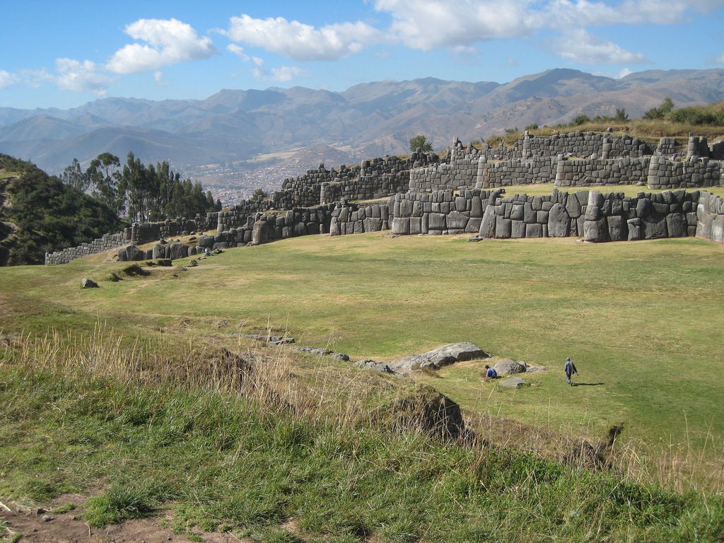 Sacse 13 Visita la majestuosa Fortaleza de Sacsayhuman en Cusco - NO te los puedes perder