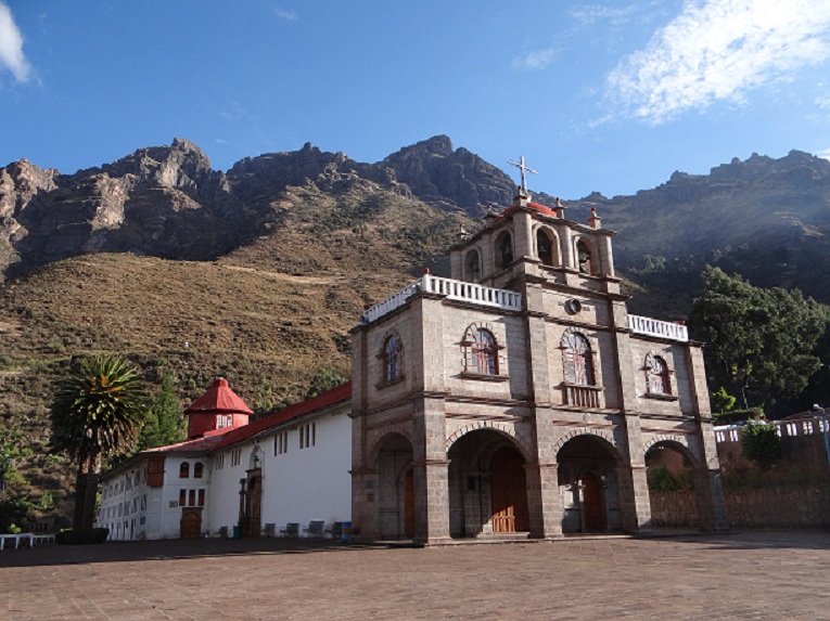 Peregrinaje al Señor de Huanca