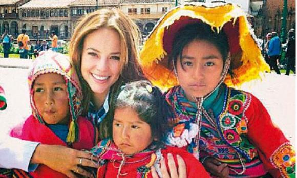 Actores de Insensato Corazón enamorados del Perú