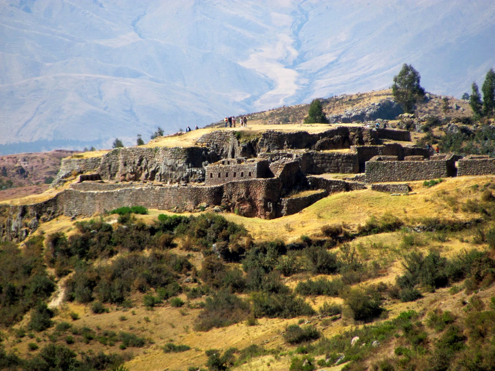Visita Guiada a La Fortaleza Roja de Puca-Pucara
