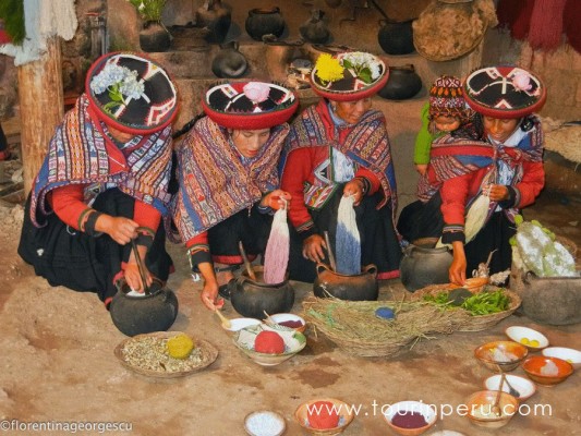 La textileria andina en Chinchero, Valle Sagrado de lso Incas