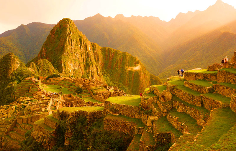 Viaje en familia: niños y adolescentes en Machu Picchu
