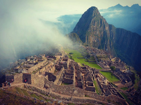 Vista panorámica de Machu Picchu
