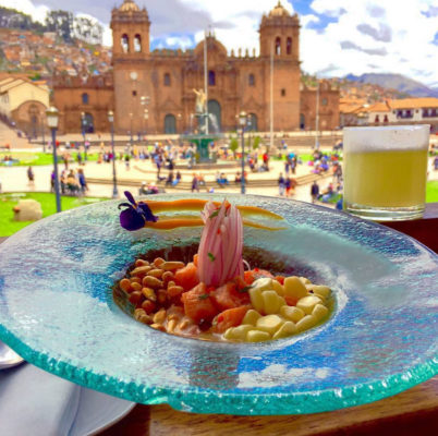 Come rico y barato en la Plaza de Armas de Cusco