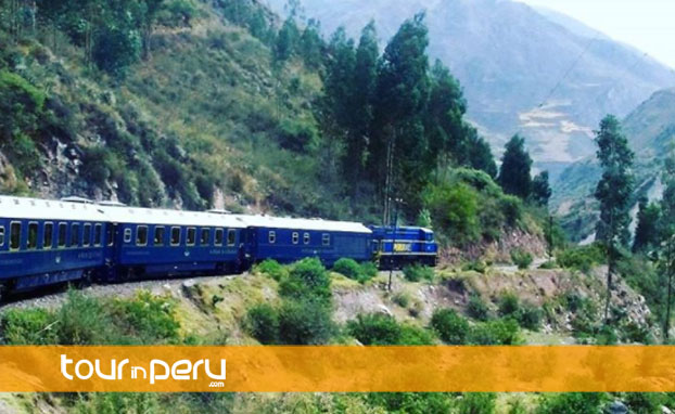 Elige viajar en tren a Machu Picchu en el 2018 – Expedition o Vistadome