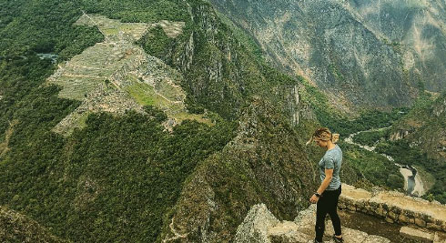 Excursiones a Machu Picchu y la montaña Huayna Picchu con TOUR IN PERU
