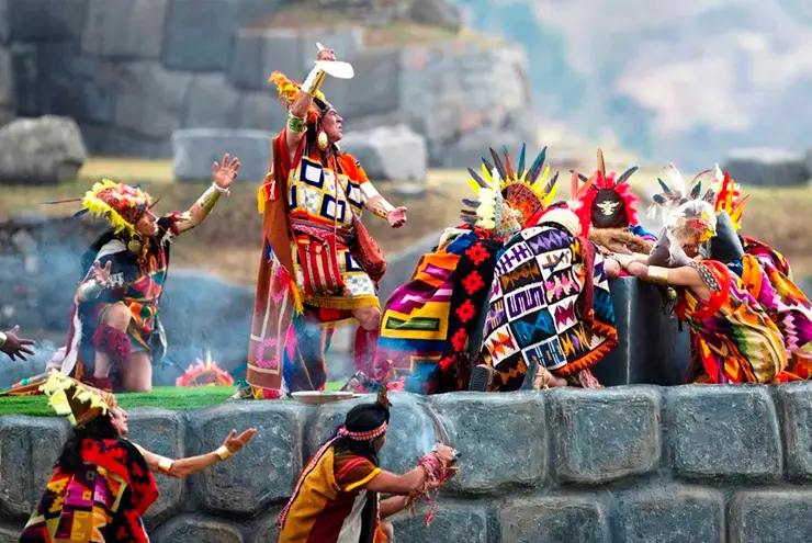 Ceremonia del Inti Raymi Ceremonia del Inti Raymi