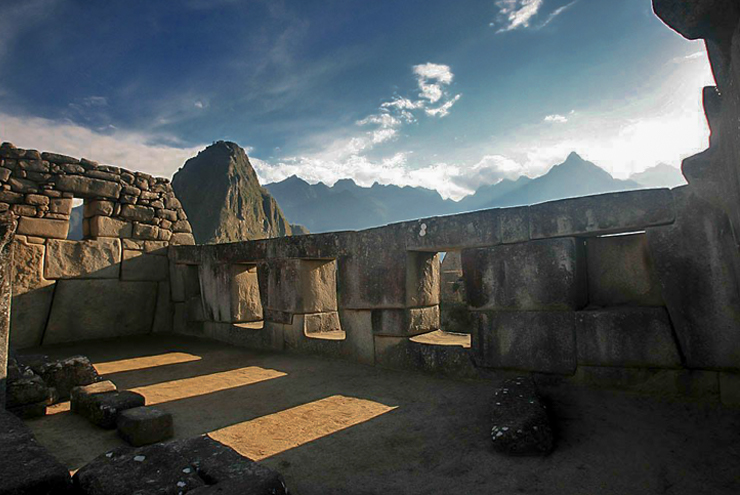 Templo de las Tres Ventanas Vista montaña Huayna Picchu