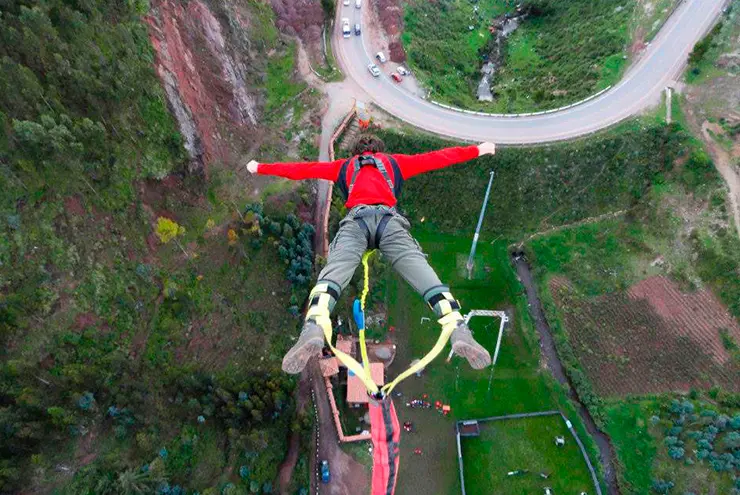 Bungee Jumping Cusco, Salto en Cuerda y Aventura en Poroy
