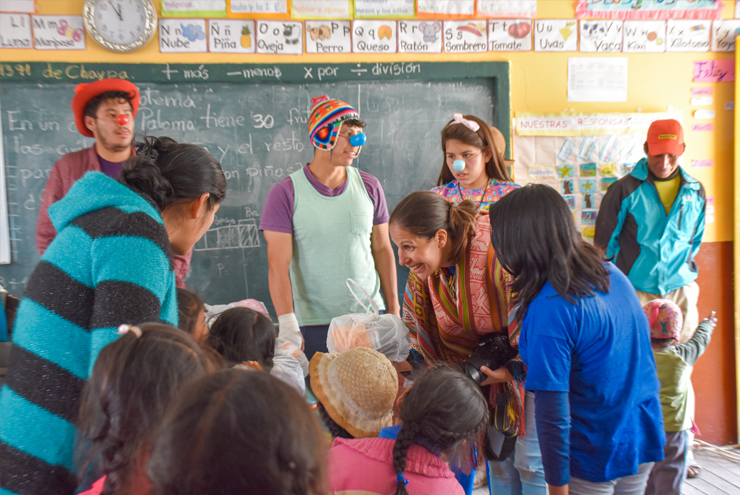 Apoyo social TOUR IN PERU Oraculo andino e interpretación de la hoja de coca en cusco