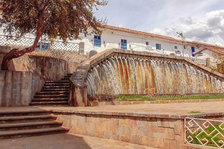 san blas Una luna de miel en Cusco: descubran la piedra de los doce ángulos juntos