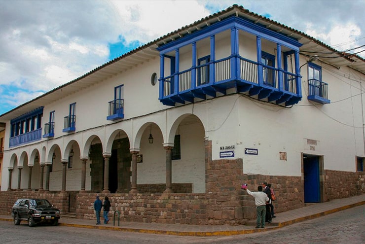 MUSEO REGIONAL CUSCO-min
