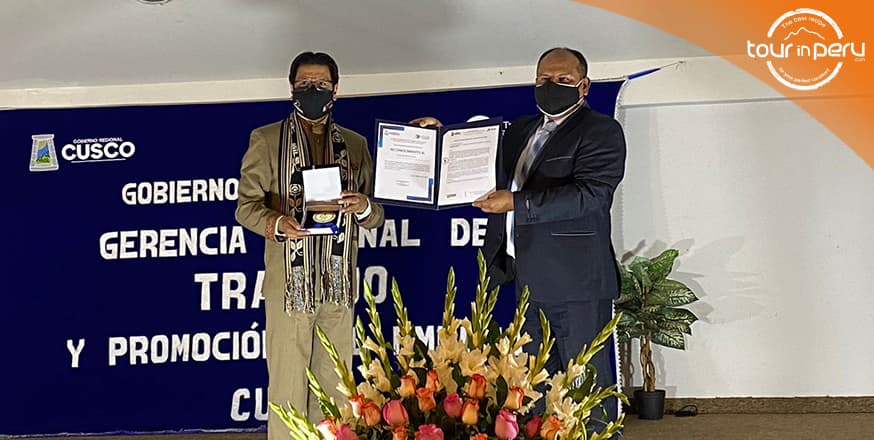 TOUR IN PERU Empresa Reconocida por su Compromiso con la Generación del Empleo Formal