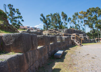 Centro arqueolgico de qenko en el city tour cusco