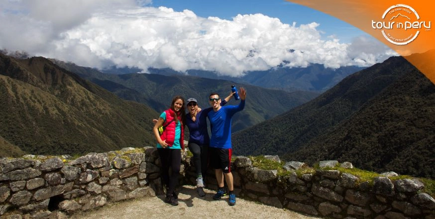 Amigos en la ruta del Camino Inca